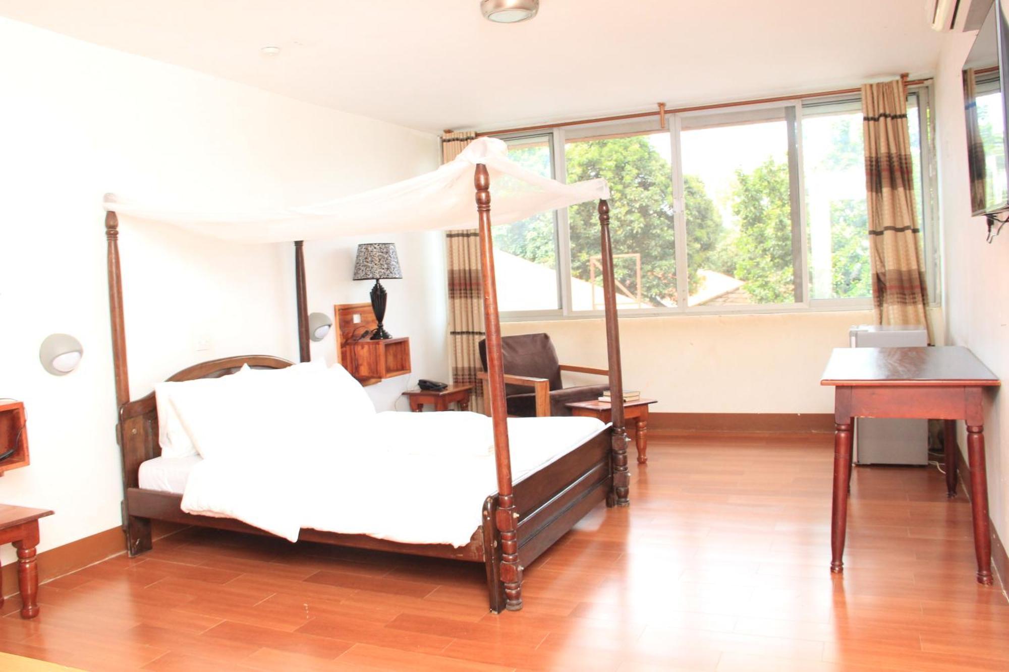 Entebbe Flights Motel Экстерьер фото