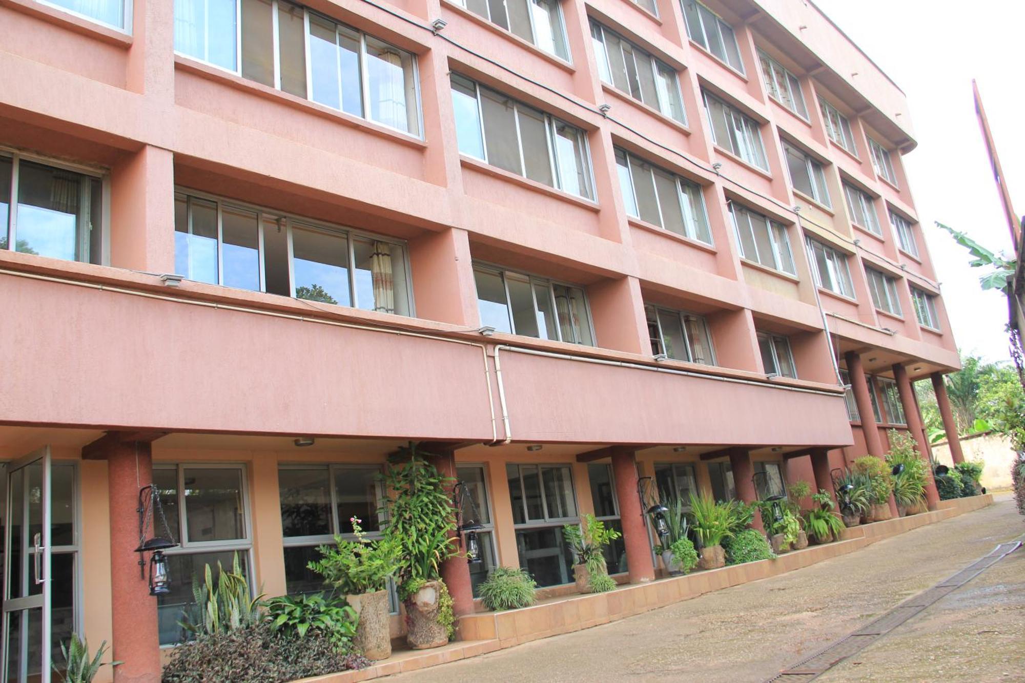 Entebbe Flights Motel Экстерьер фото