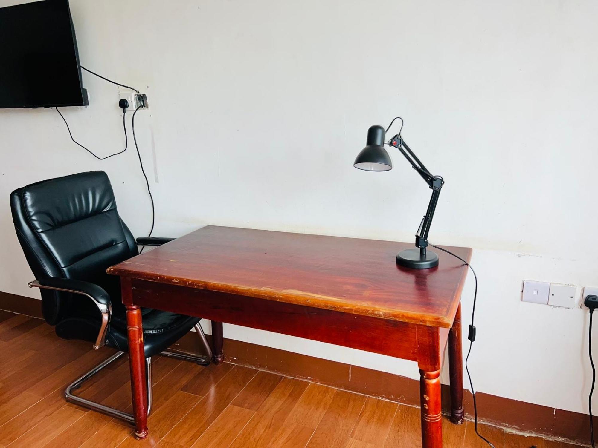 Entebbe Flights Motel Экстерьер фото