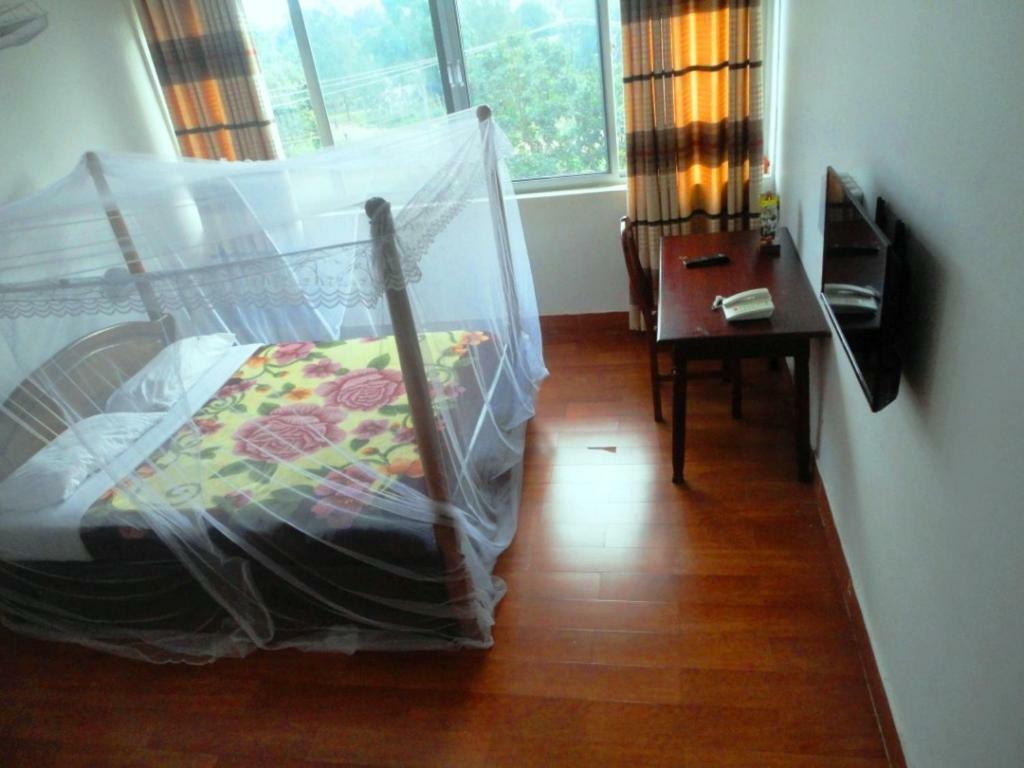 Entebbe Flights Motel Экстерьер фото