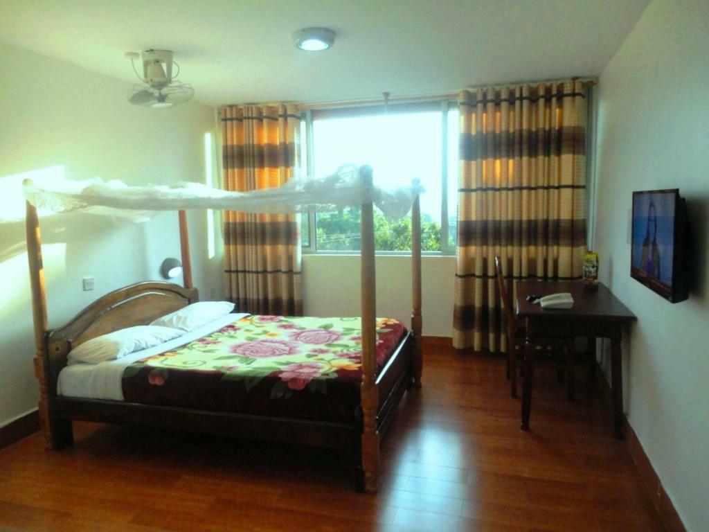 Entebbe Flights Motel Экстерьер фото
